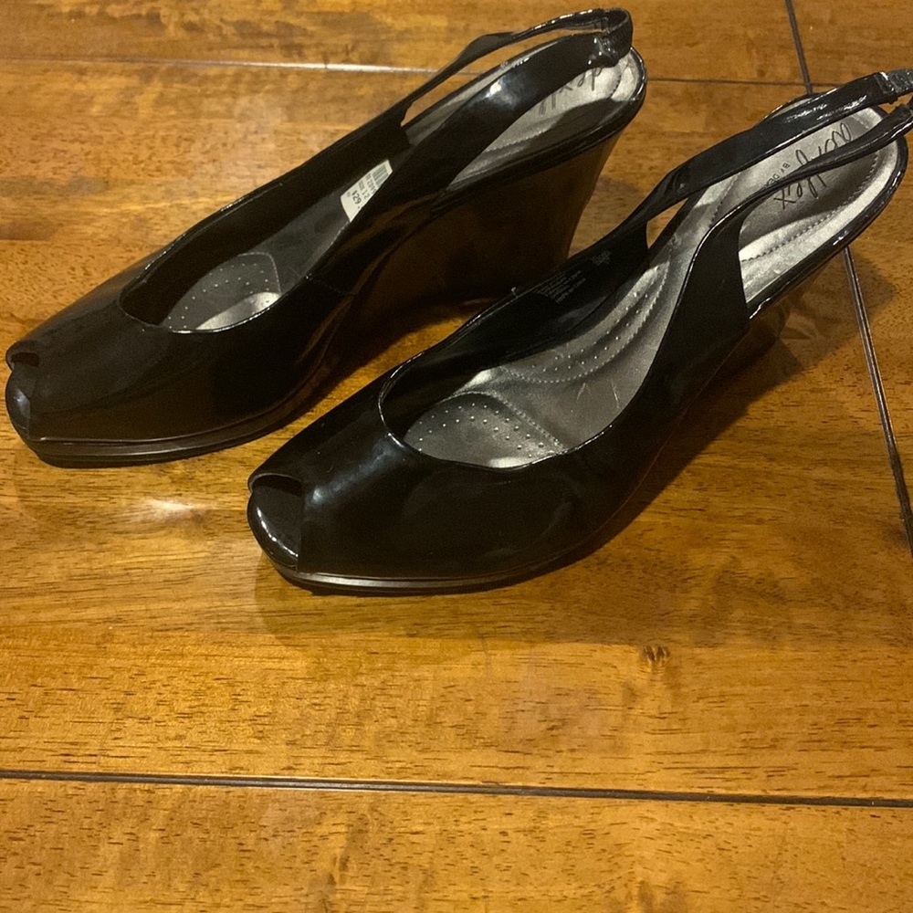 Black peep toe wedge sandal patent leather, hardly worn. Size 12